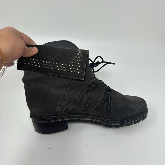 Stuart Weitzman Yadastud Gray Fold Down Studded Combat Boots Women's 10M - Picture 11 of 16